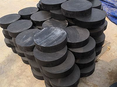 博兴县板式橡胶支座由若干层橡胶片与薄钢板经加压硫化